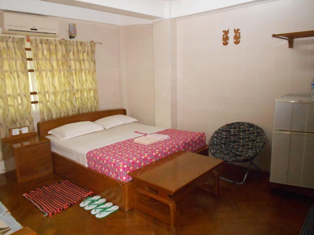 Chan Myae Guesthouse Rangun Zewnętrze zdjęcie