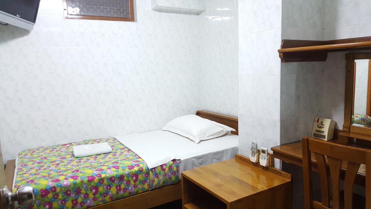 Chan Myae Guesthouse Rangun Zewnętrze zdjęcie