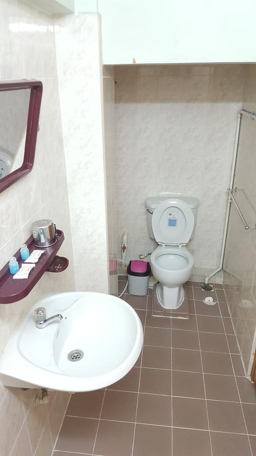 Chan Myae Guesthouse Rangun Zewnętrze zdjęcie