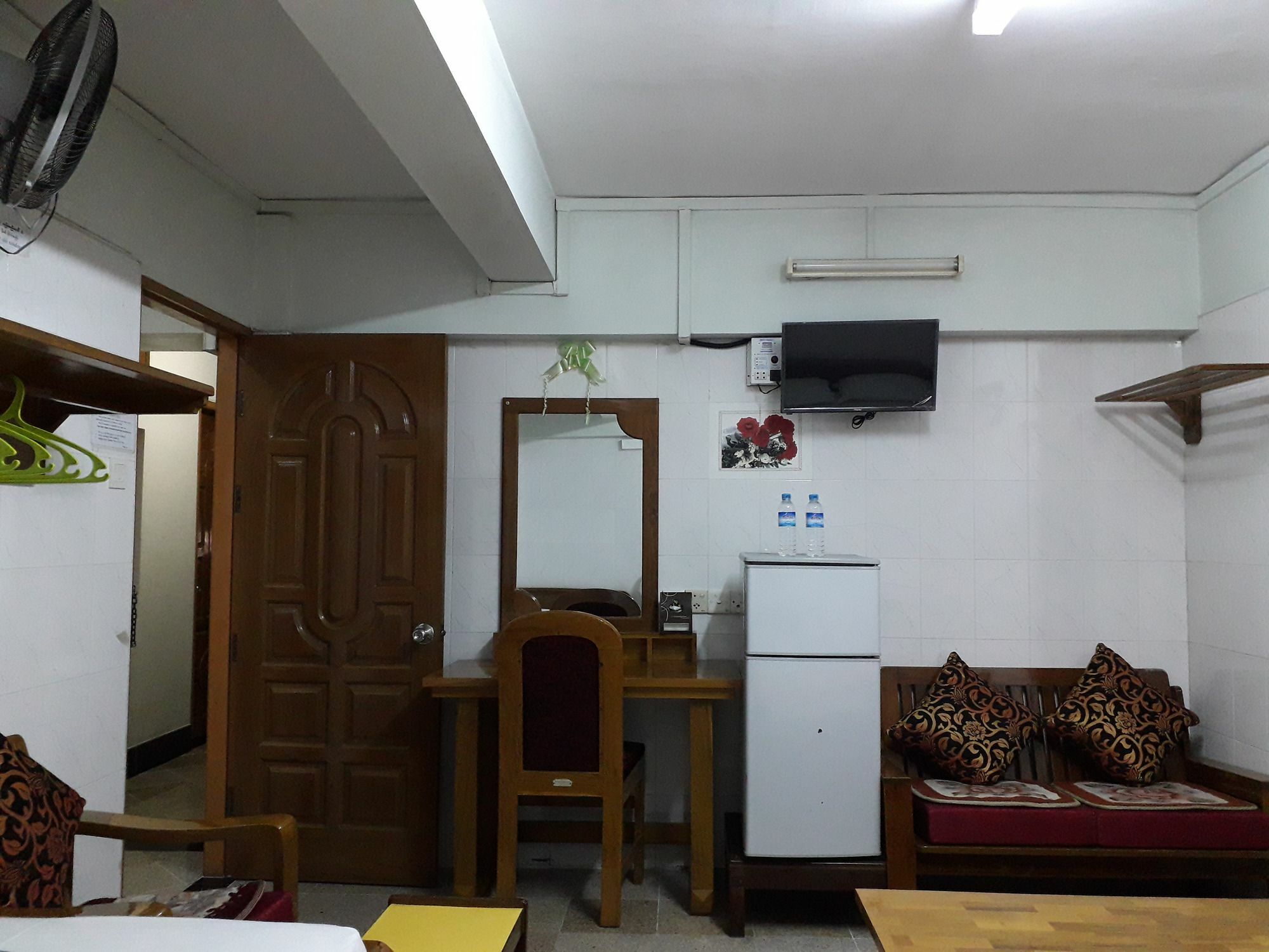 Chan Myae Guesthouse Rangun Zewnętrze zdjęcie